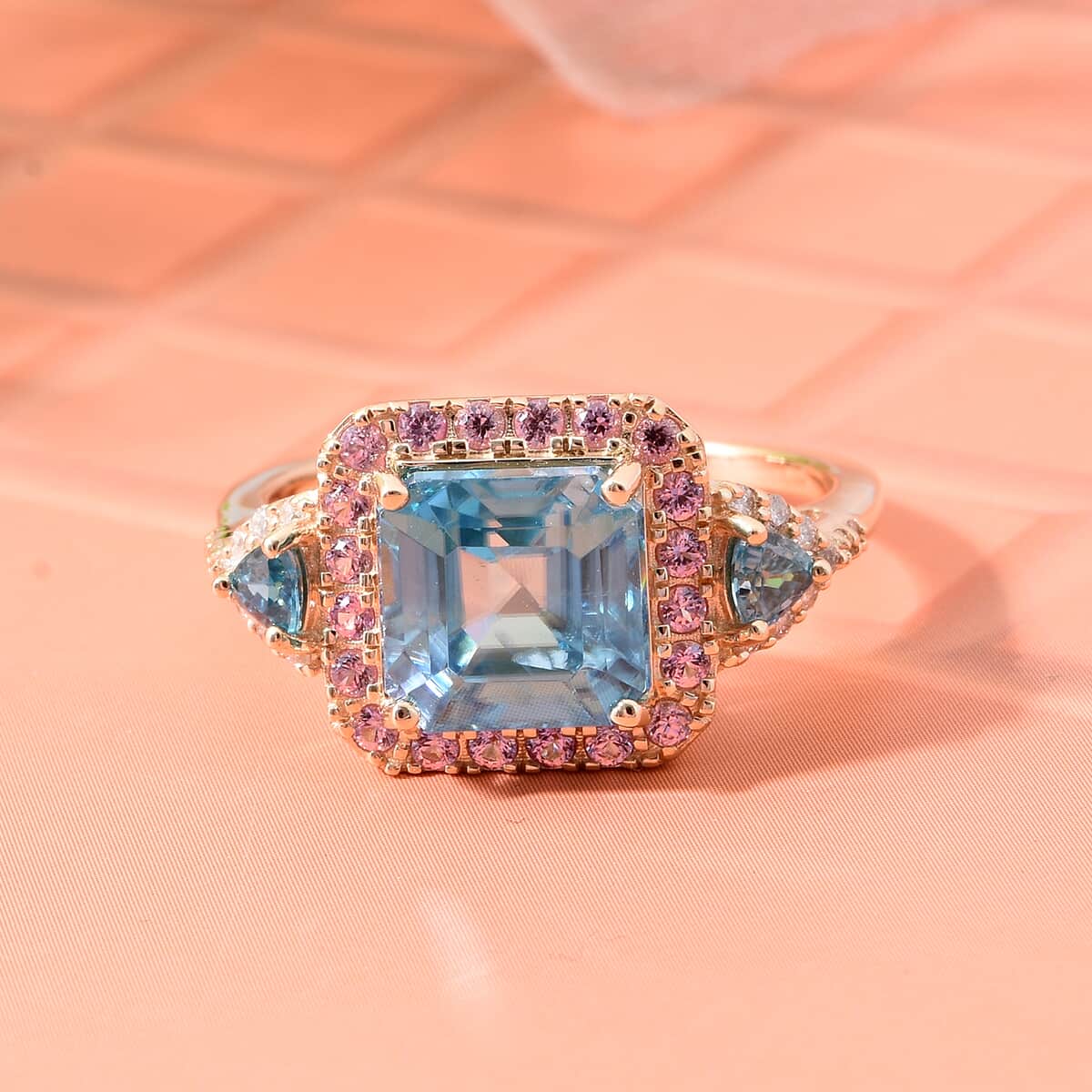 Pre Doorbuster Luxoro 10K Yellow Gold Premium Ratanakiri Blue Zircon, Madagascar Pink Sapphire, Diamond (G-H, I2) Ring (Size 10.0) (4 g) 5.50 ctw image number 1