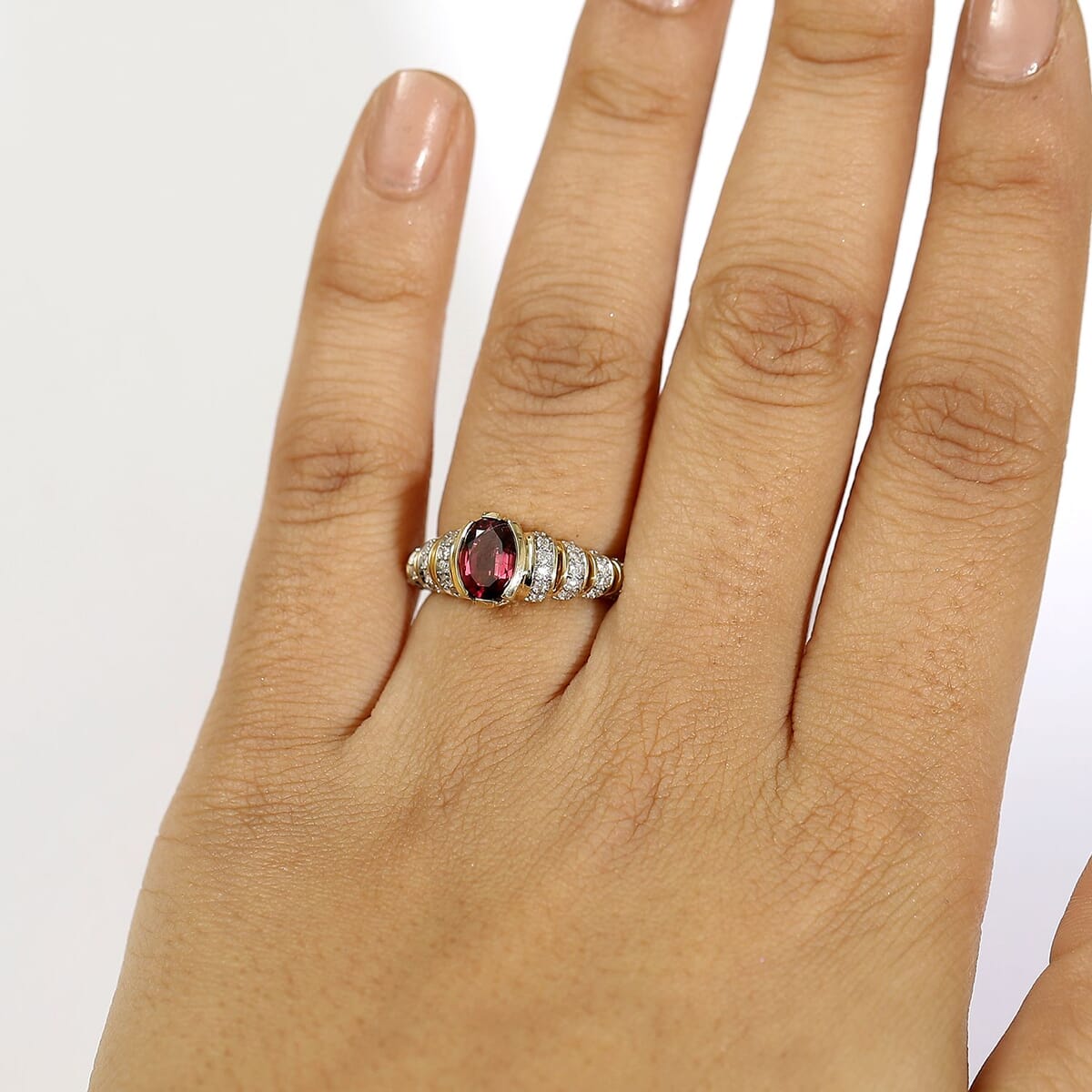 Luxoro AAA Ouro Fino Rubellite and G-H I2 Diamond 1.60 ctw Ring in 10K Yellow Gold (Size 7.0) image number 2