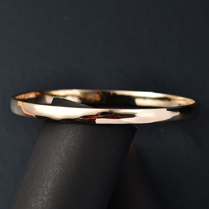 Bangle Bracelet in 18K Yellow Gold (7.25 In) 23.40 Grams