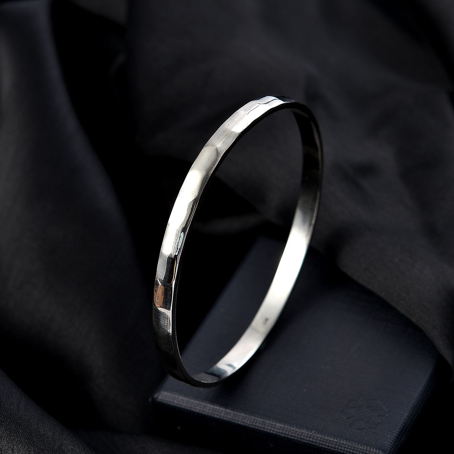 Luxoro 10K Rose Gold Bangle Bracelet (7.25 In) 18.10 Grams