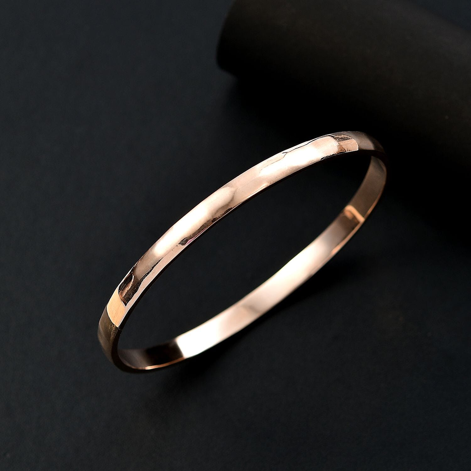 Luxoro Bangle Bracelet in 10K Yellow Gold (7.25 In) 18.50 Grams