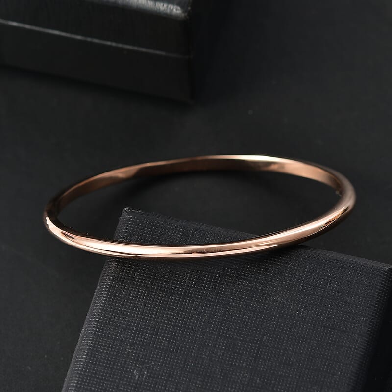 Bangle Bracelet in 18K Rose Gold (7.25 In) 21.85 Grams