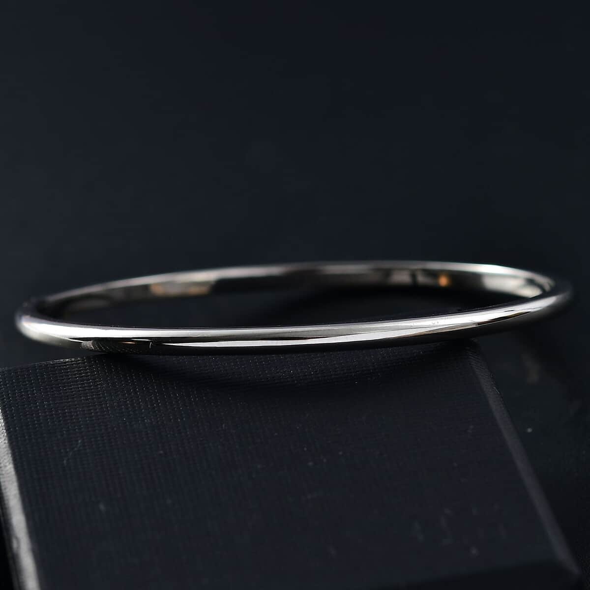 950 Platinum Bangle Bracelet (7.25 In) 20.85 Grams image number 1