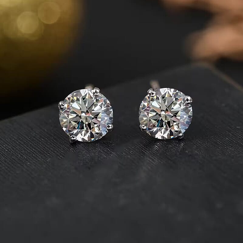 IGI Certified Luxuriant Lab Grown Diamond E-F VS 2.10 ctw Solitaire Stud Earrings in 10K White Gold