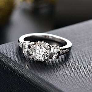 D'Joy Moissanite 1.10 ctw Ring in Rhodium Over Sterling Silver (Size 7.0) 