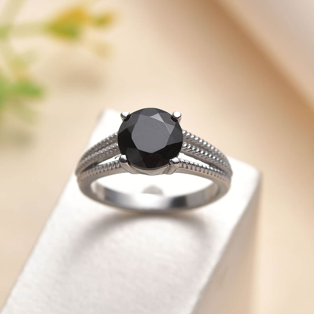 Thai Black Spinel 2.25 ctw Solitaire Ring in Stainless Steel (Size 10.0) image number 1