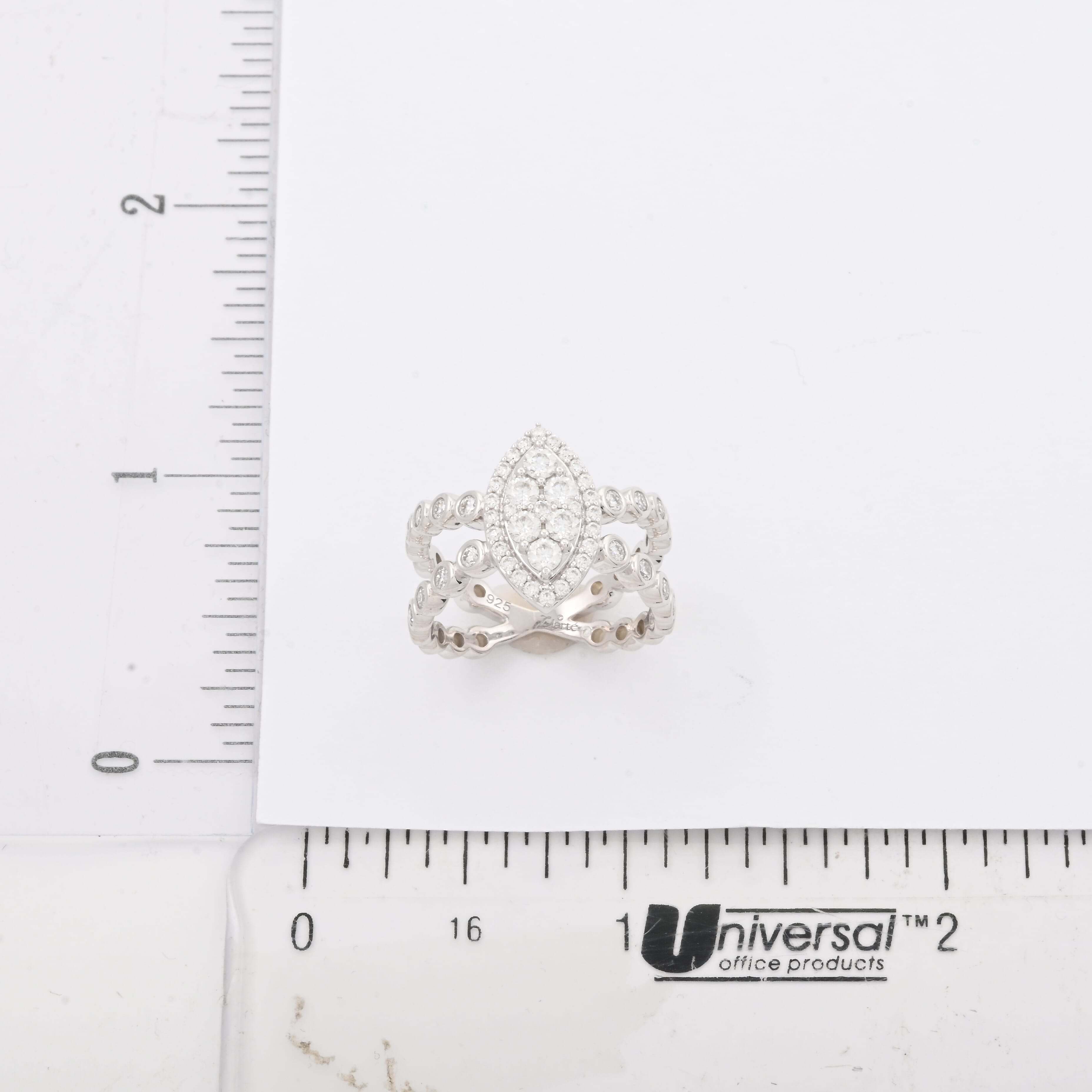 Marquise / 10 - Product card gallery slide 4 (9432487231743)