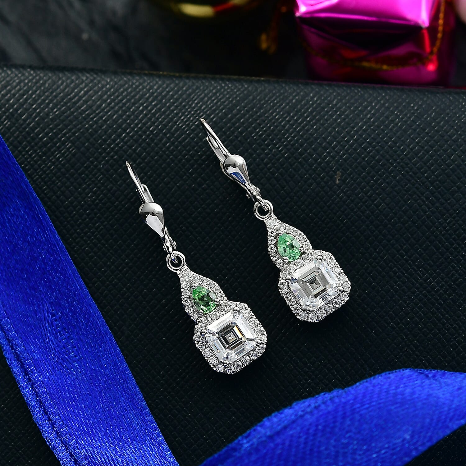 Moissanite & Tsavorite Garnet - Product card gallery slide 2 (10177785954617)