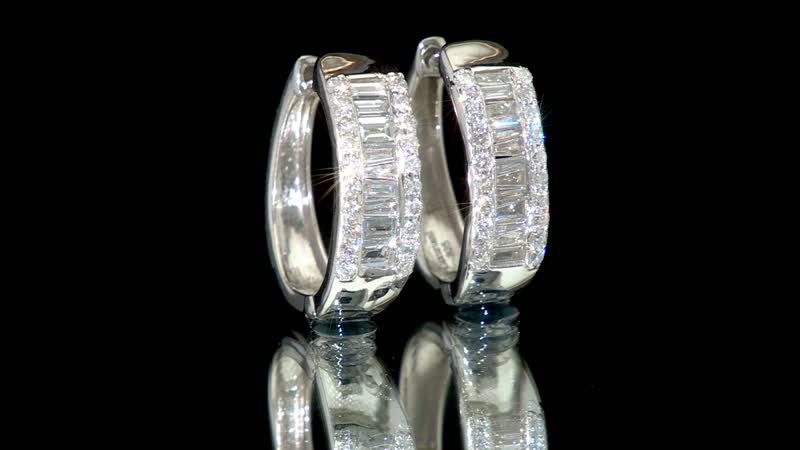 Luxuriant Lab Grown Diamond SI 1.00 ctw Hoop Earrings