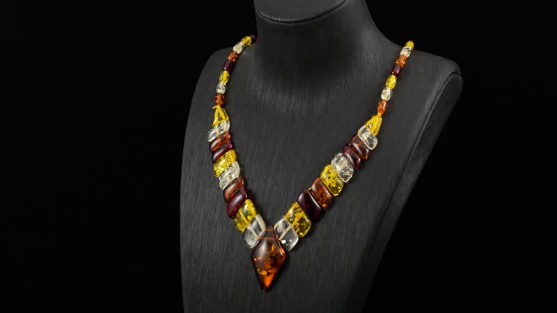 Multi Color Amber  Stone Necklace 140.00 ctw