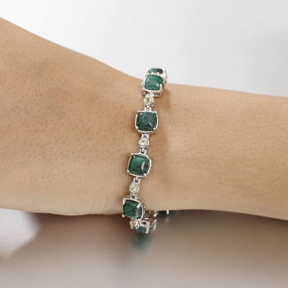 Karis African Malachite, Peridot Cluster Bracelet in Platinum Bond (8.00 In) 41.40 Carat Total Weight image number 2