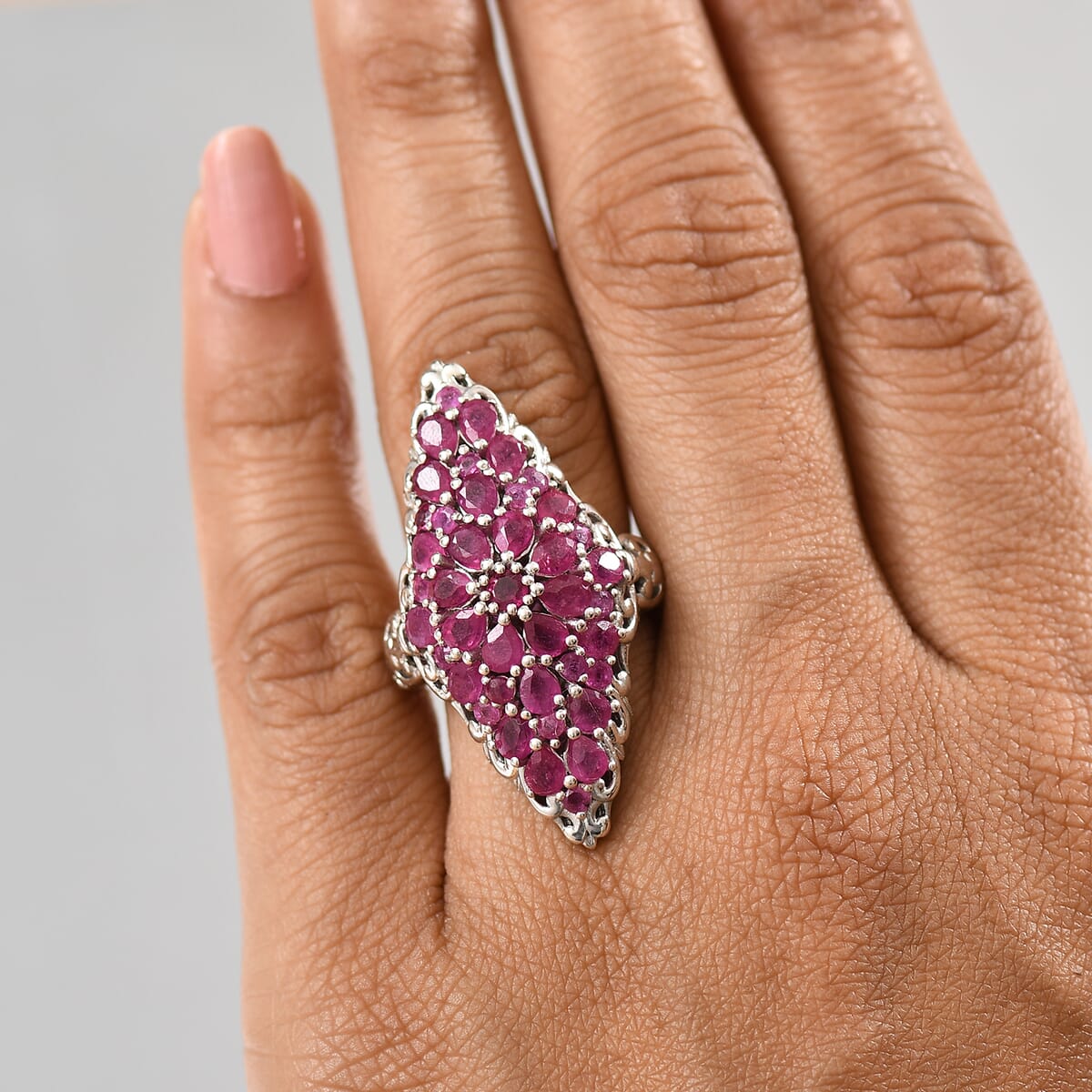 Niassa Ruby (FF) 6.85 ctw Elongated Ring in Rhodium Over Sterling Silver (Size 6.0) image number 2