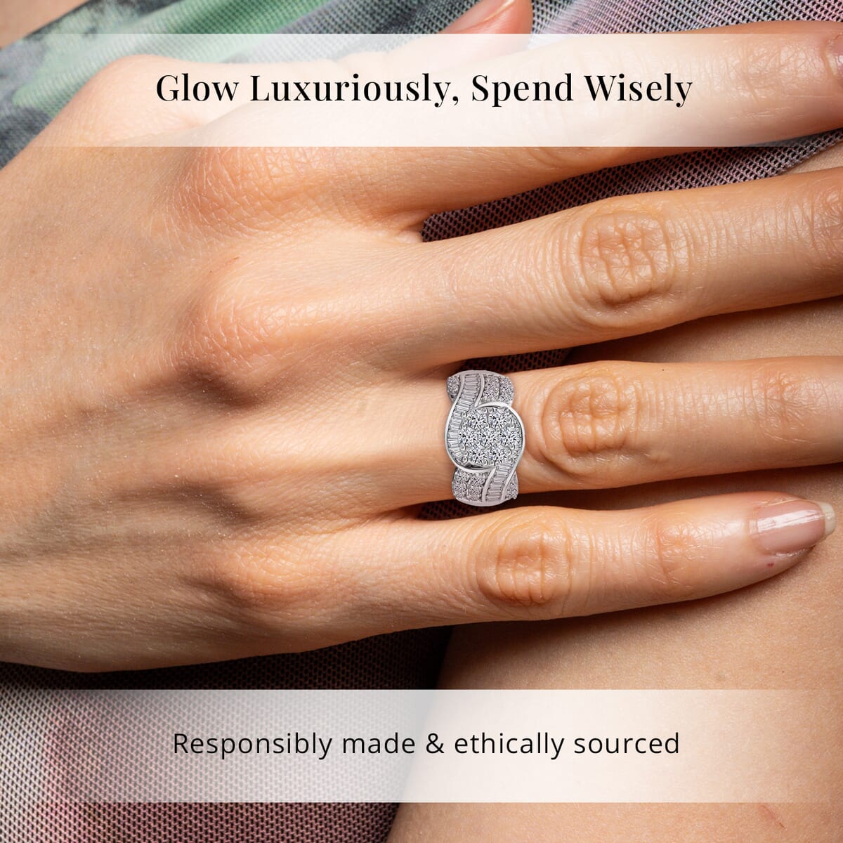 Luxuriant Lab Grown Diamond SI 2.00 ctw Ring in Rhodium Over Sterling Silver (Size 6.0) image number 1
