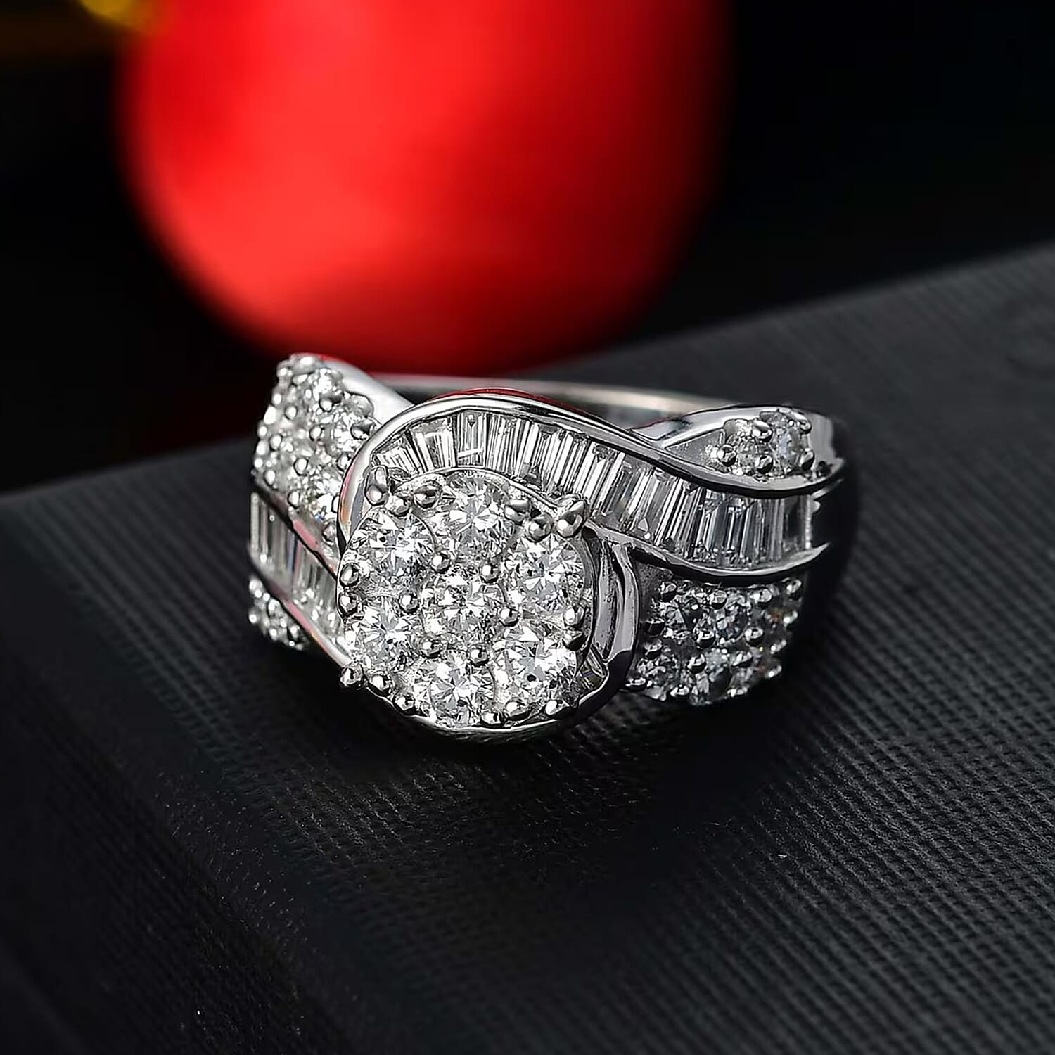 Luxuriant Lab Grown Diamond G-H SI 2.00 ctw Infinity Spark Ring in Rhodium Over Sterling Silver (Size 7.0)
