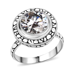 Bali Legacy Moissanite 4.50 ctw Pebble Texture Ring in Sterling Silver (Size 6.0)