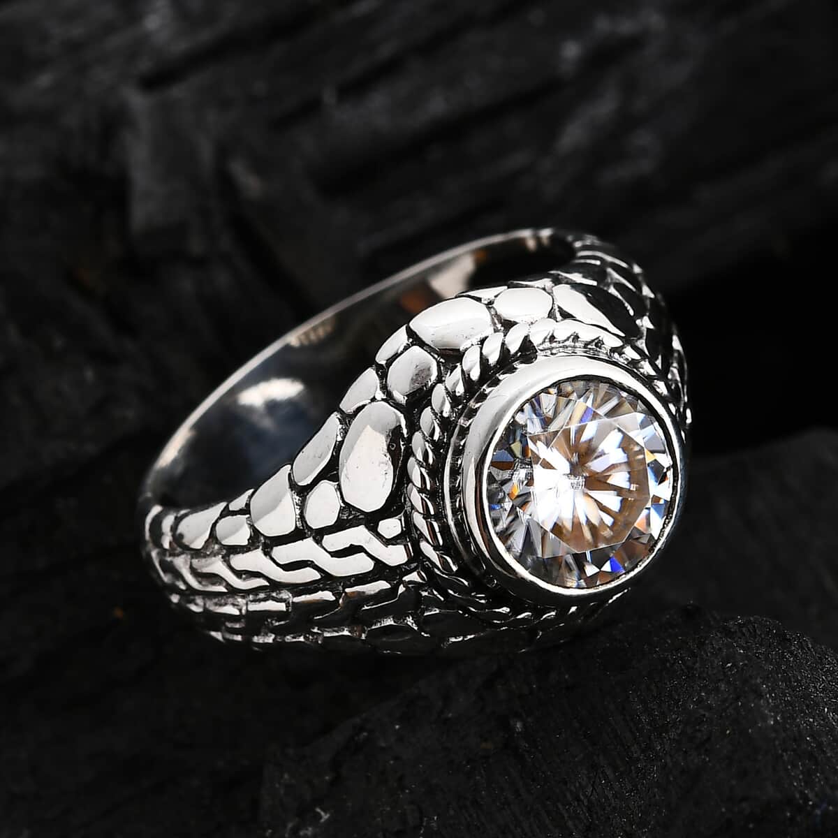 Bali Legacy Moissanite (Rnd 9mm) Tulangnaga with Pebble Ring in Sterling Silver (Size 8.0) 2.50 ctw image number 1