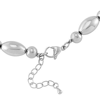 Oval and Round Shape Necklace in Silvertone 18-20 Inches