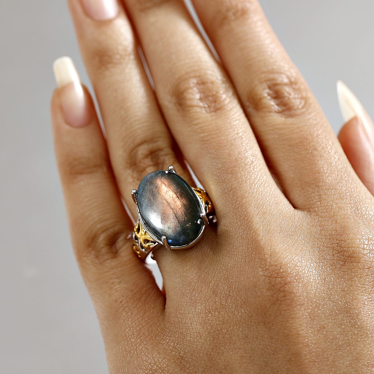 Karis Madagascar Fire Labradorite 11.50 ctw Ring in 18K YG Plated and Platinum Bond (Size  11.0) image number 2