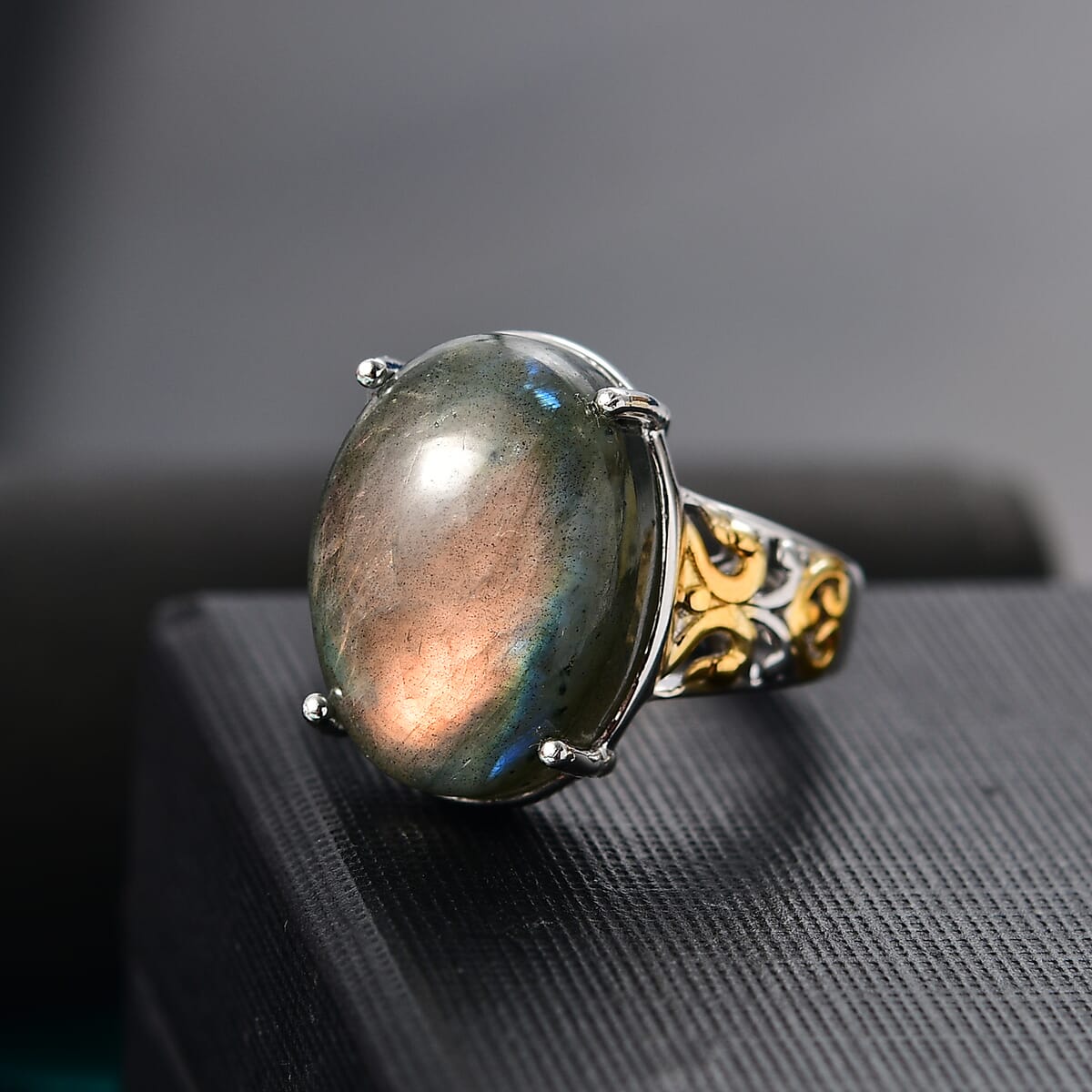 Karis Madagascar Fire Labradorite 11.50 ctw Ring in 18K YG Plated and Platinum Bond (Size  9.0) image number 1