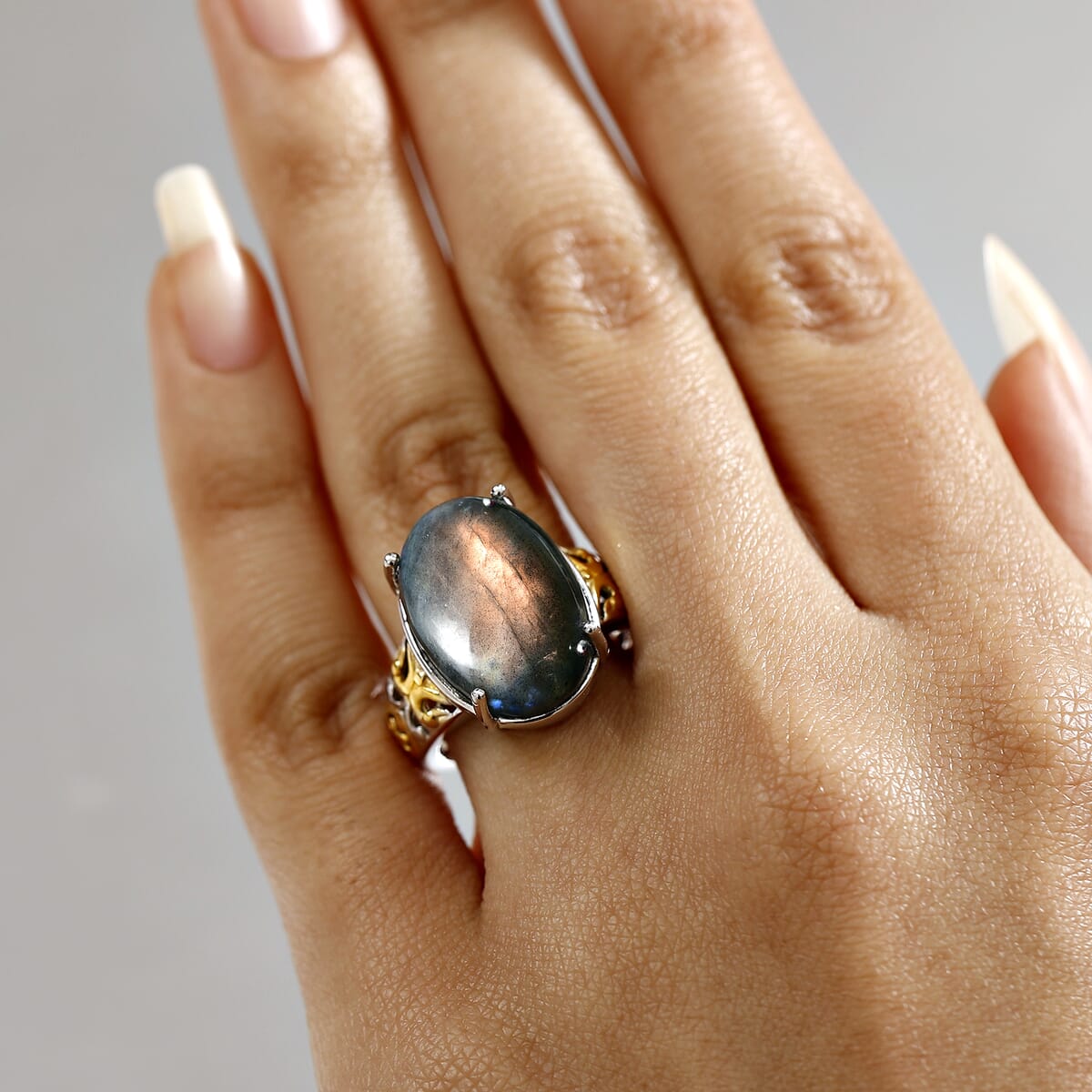 Karis Madagascar Fire Labradorite 11.50 ctw Ring in 18K YG Plated and Platinum Bond (Size  9.0) image number 2