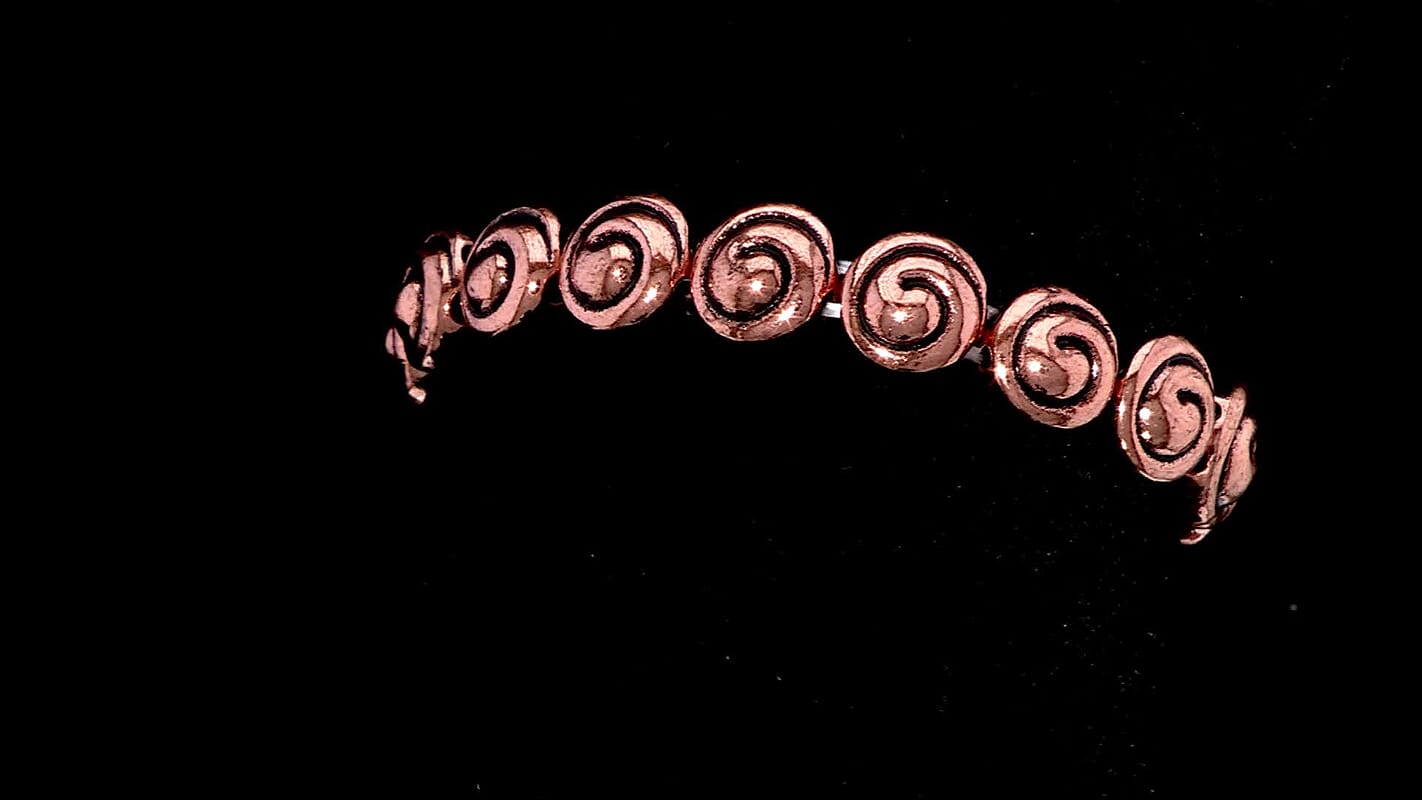 Serene Buddha Statue with Closed Eye Beaded Stretch Bracelet in Rosetone (7.50 In)