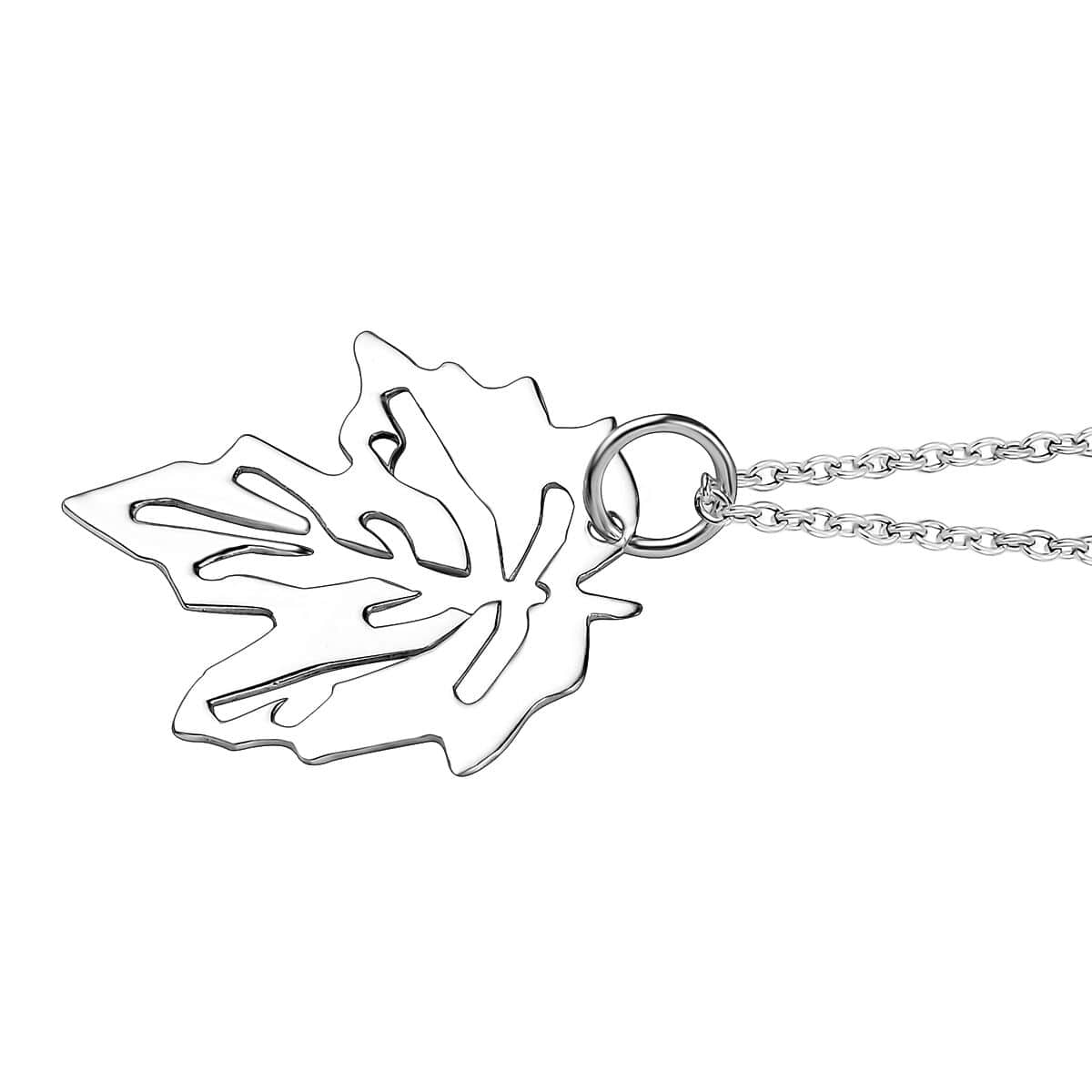 Leaf Necklace in Sterling Silver 2.50 Grams 20 Inches image number 3