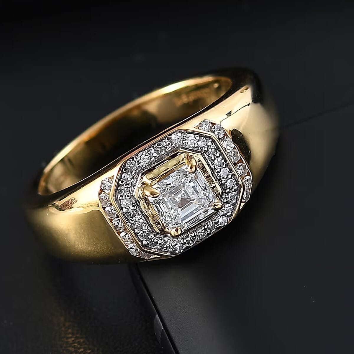 Luxuriant Lab Grown Diamond VS 1.00 ctw Men's Ring in 18K Vermeil Yellow Gold Over Sterling Silver (Size 10.0) (Del. in 10-12 Days) image number 7