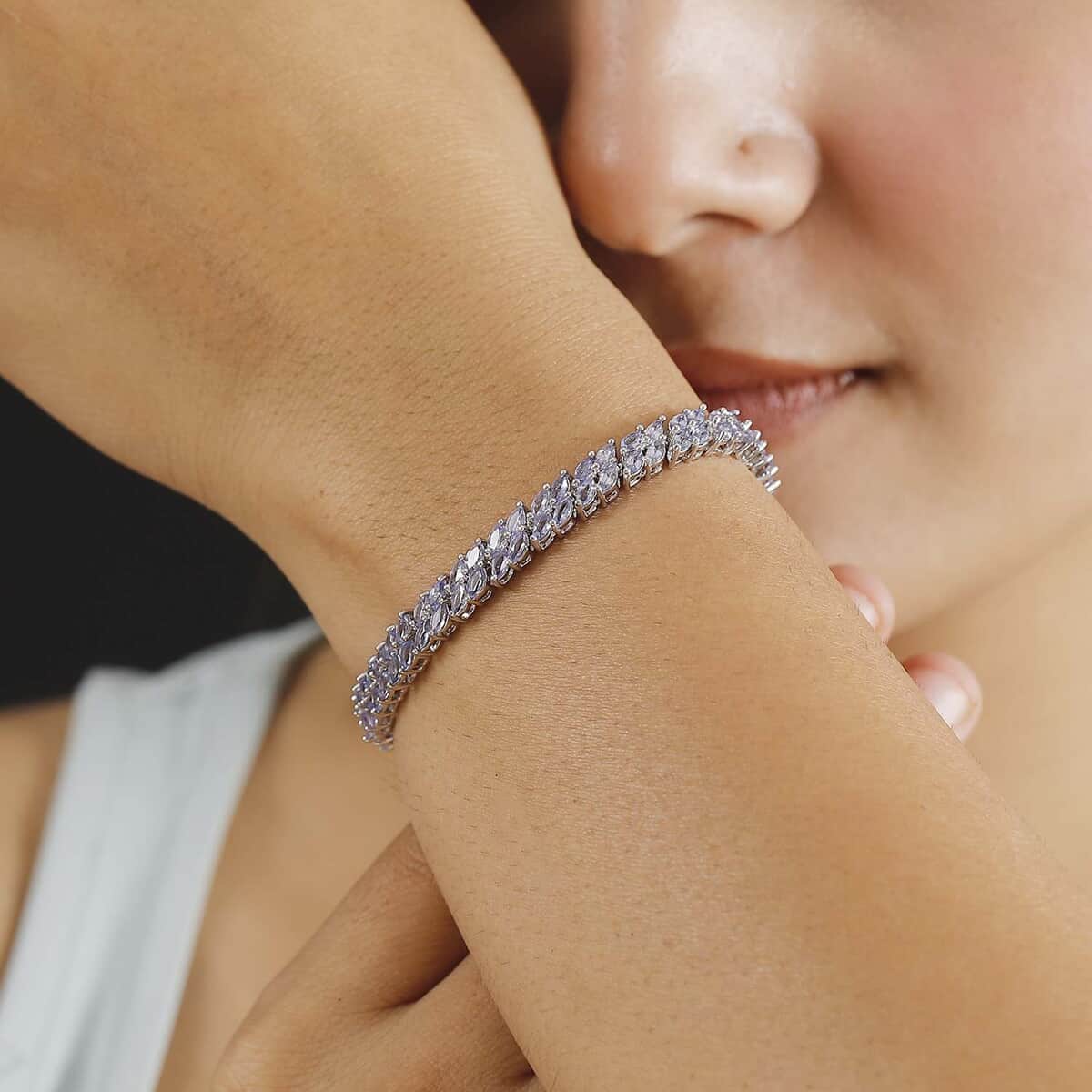 Karis Tanzanite 8.10 ctw Wave Bracelet in Platinum Bond (7.25 In) image number 2