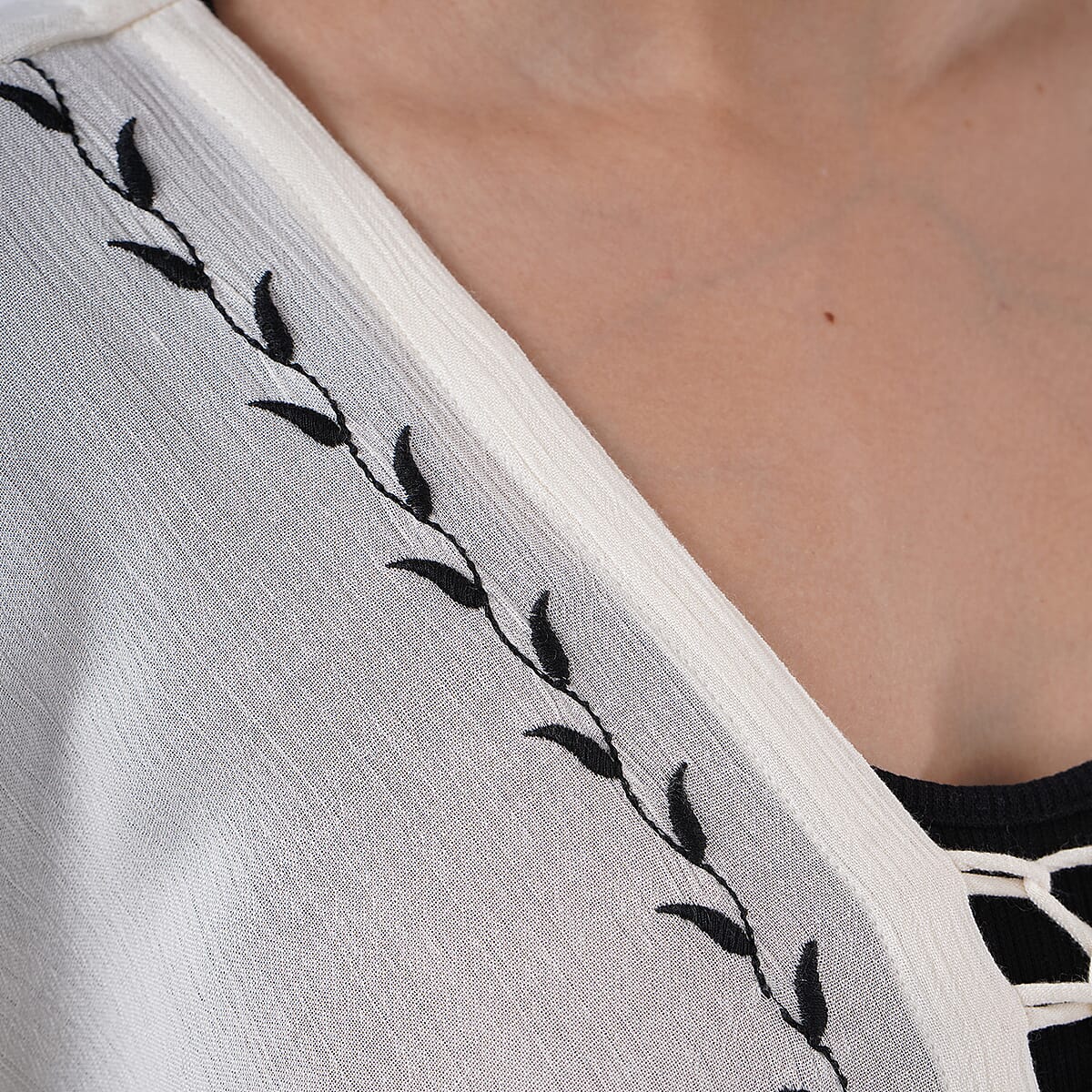TAMSY White Embroidered Kaftan with Open Front Neck Tie - One Size Fits Most image number 7