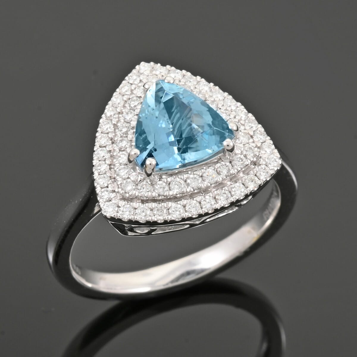Certified & Appraised Rhapsody AAAA Santa Maria Aquamarine and E-F VS Diamond 2.00 ctw Ring in 950 Platinum (Size 8.0) 8.80 Grams image number 1