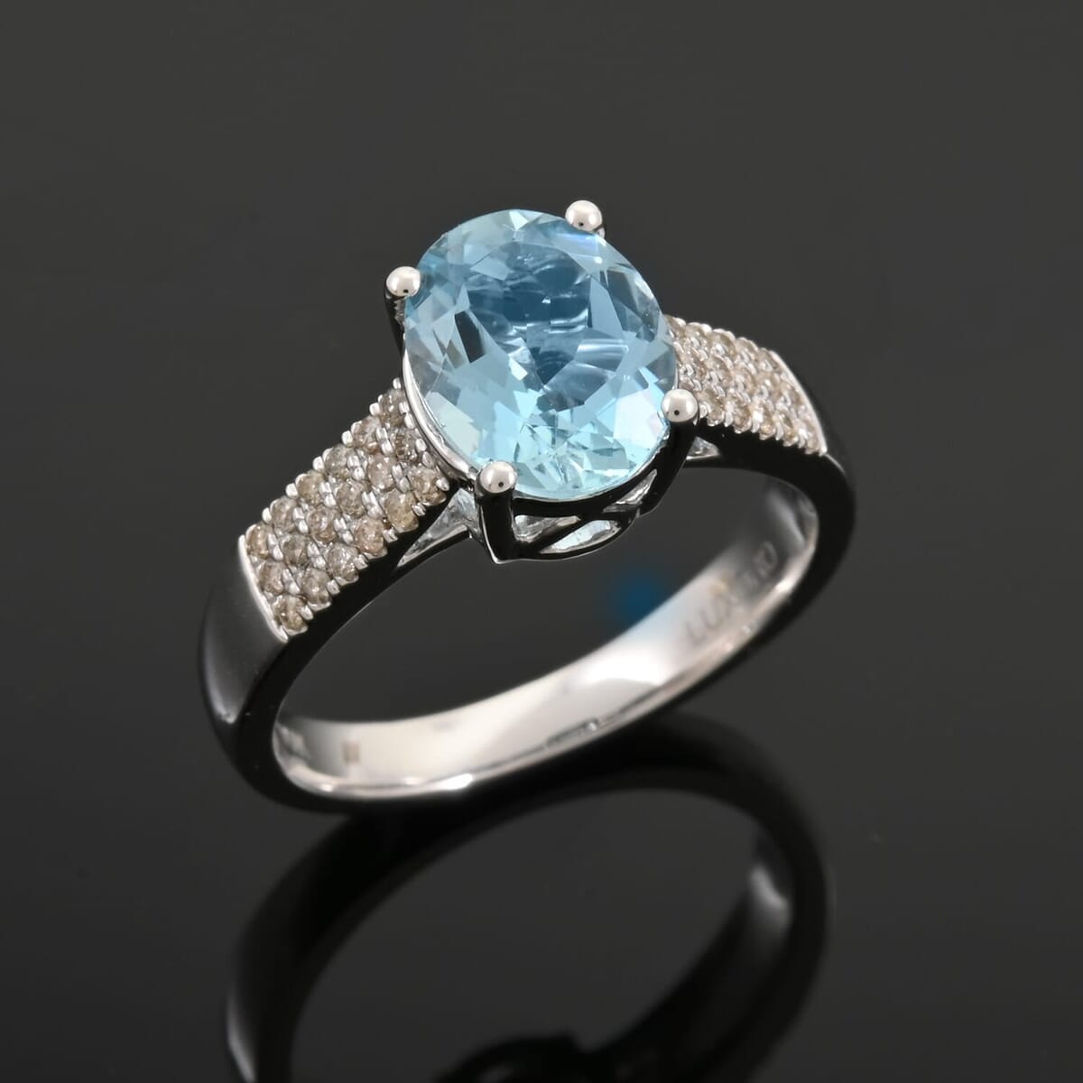 Certified & Appraised Luxoro 10K White Gold AAA Santa Maria Aquamarine, Diamond (G-H, I2) (0.22 cts) Ring (Size 10.5) 1.75 ctw image number 1