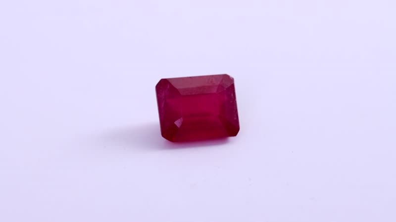 Niassa Ruby (FF) (Oct 10x8 mm) 4.26 ctw Loose Gemstone