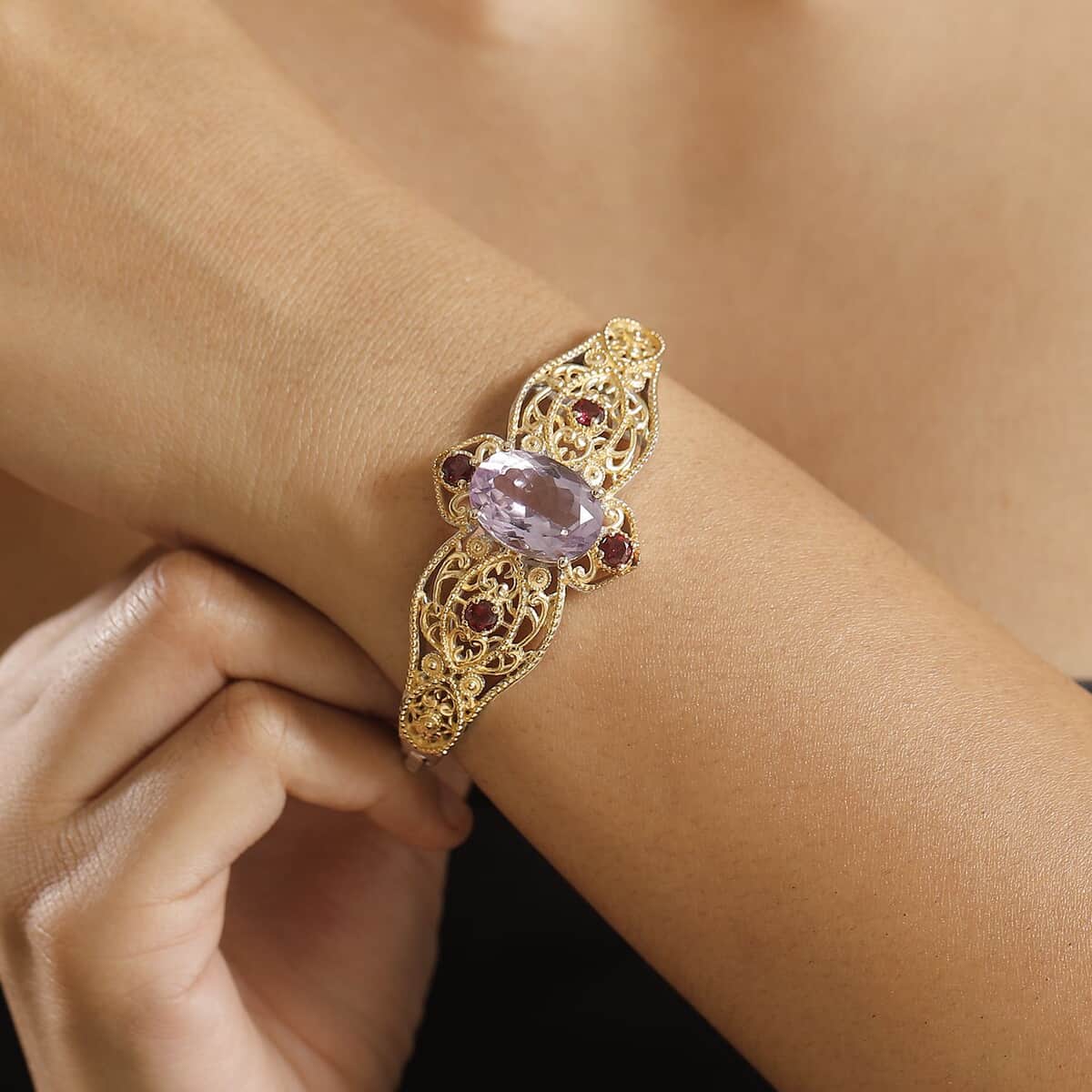 Doorbuster Karis Rose De France Amethyst and Orissa Rhodolite Garnet 13.40 ctw Bangle Bracelet in 18K YG Plated and Platinum Bond (6.50 In) image number 2