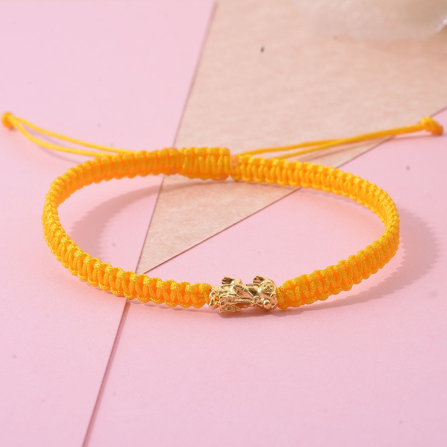 Pixiu Bracelet in 24K Yellow Gold (7.00 In) 0.10 Grams