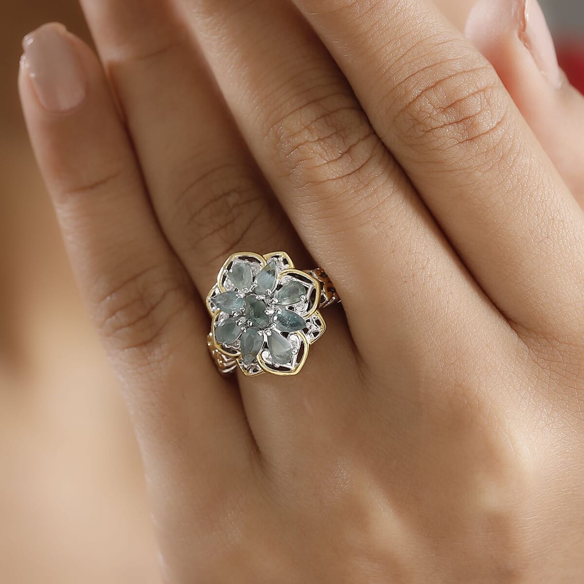 Narsipatnam Alexandrite 2.00 ctw Ethereal Bloom Ring in 18K Vermeil YG and Rhodium Over Sterling Silver (Size 7.0) image number 2