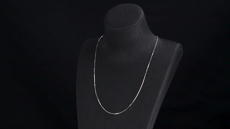 950 Platinum Chain Necklace 1.80 Grams 20 Inches