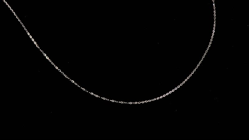 950 Platinum Chain Necklace 1.80 Grams 20 Inches