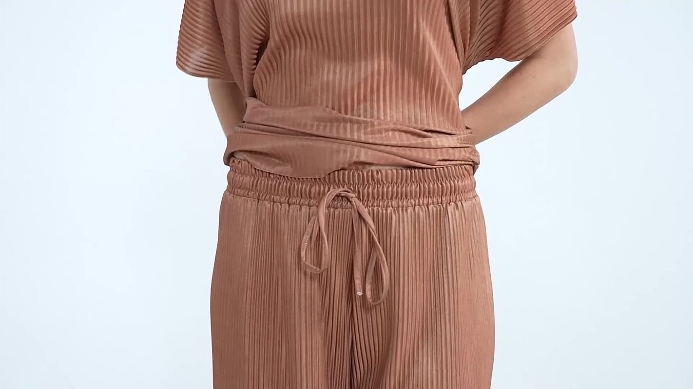 TLV Tamsy Cognac Solid 2 Piece Pleated Polyester Top and Bottom Set - One Size Fits Most