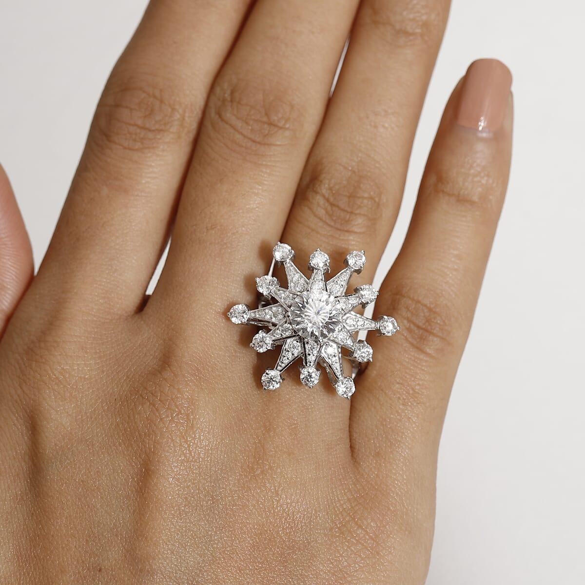 Crisantemo Cut Moissanite 3.50 ctw Snowflake Ring in Rhodium Over Sterling Silver (Size 7.0) image number 2