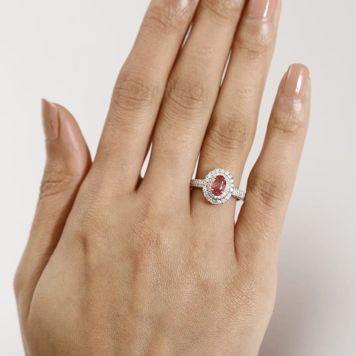 Certified & Appraised Luxoro AAA Padparadscha Sapphire (BT) 7.0) and I2 Diamond 1.33 ctw Double Halo Ring in 14K Yellow Gold (Size 8.0) image number 2