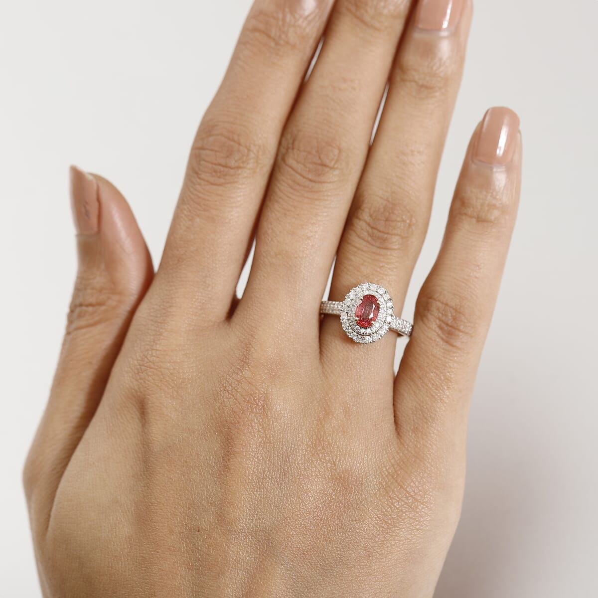 Certified & Appraised Luxoro AAA Padparadscha Sapphire (BT) and I2 Diamond 1.33 ctw Double Halo Ring in 14K Yellow Gold (Size 8.0) image number 2