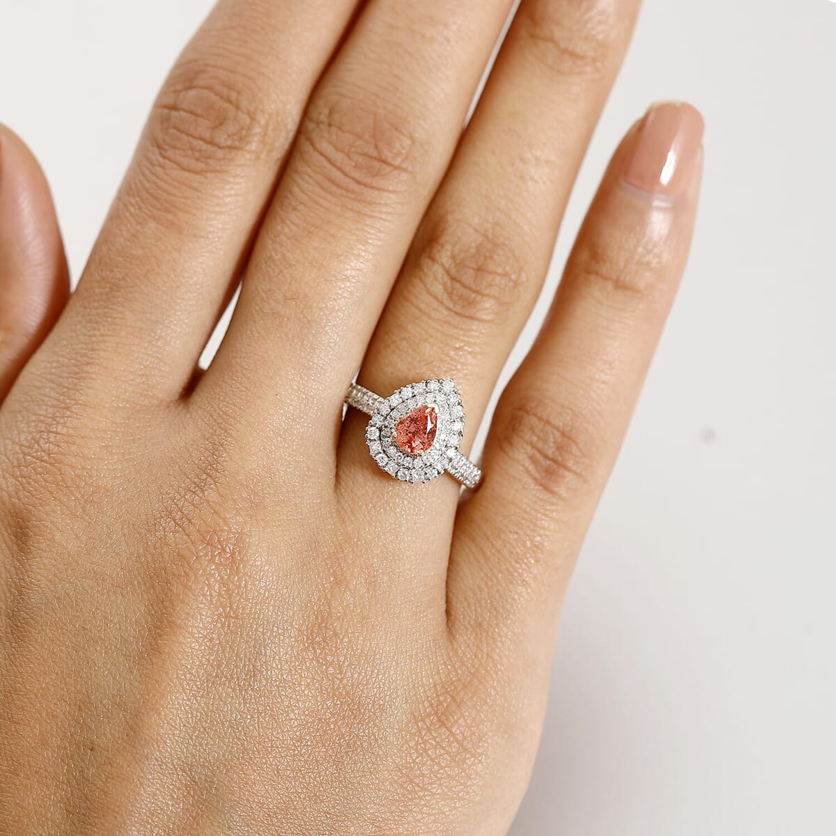 Certified & Appraised Luxoro AAA Padparadscha Sapphire (BT) 6.0) and I2 Diamond 1.41 ctw Double Halo Ring in 14K Yellow Gold (Size 10.0) image number 2
