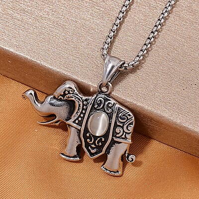 Lab Created White Cat's Eye 0.30 ctw Elephent Pendant Necklace in Black Oxidized Stainless Steel 23.5 Inches