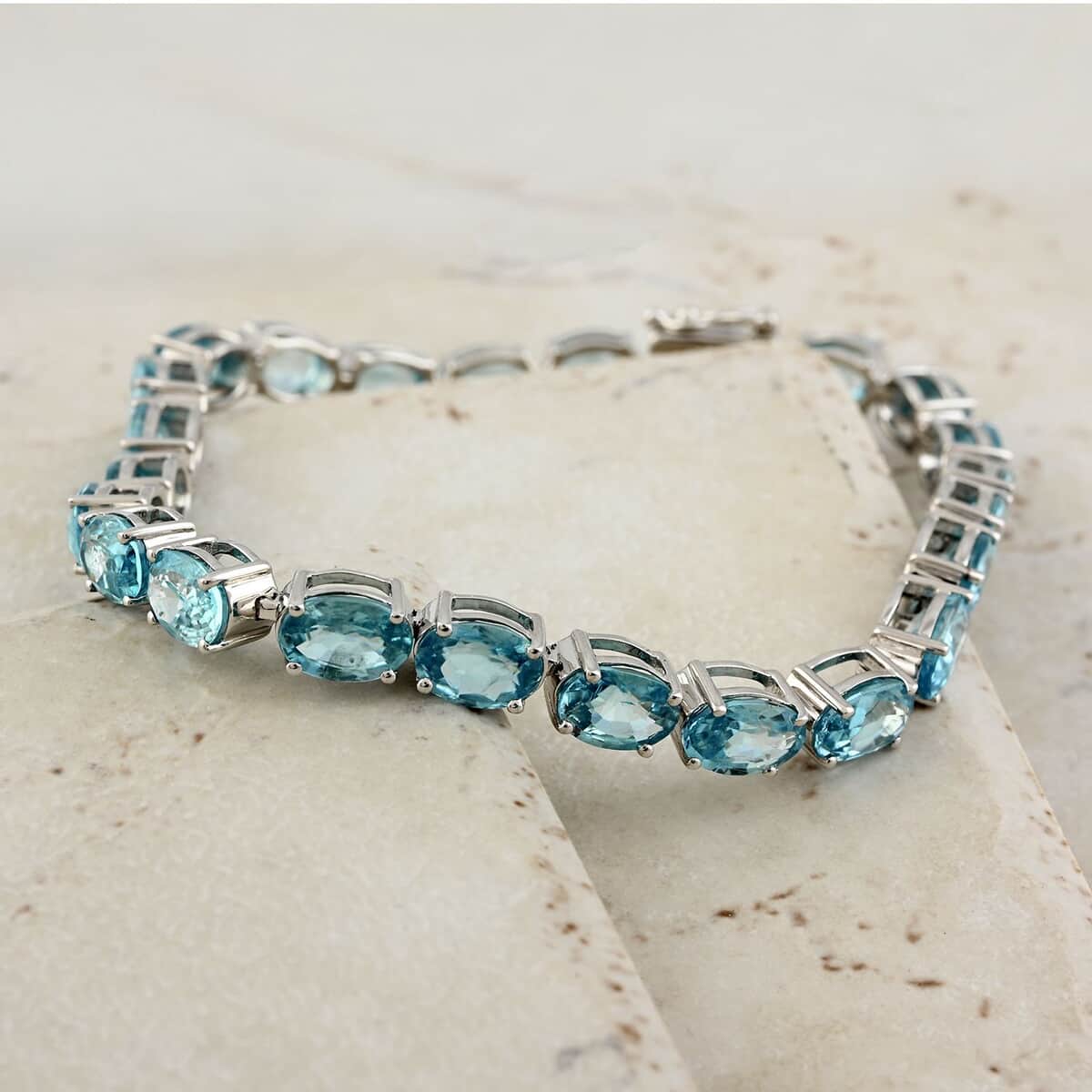 Modani Blue Zircon 24.05 ctw Bracelet in Sterling Silver (7.00 In) (Del. in 10-12 Days) image number 1