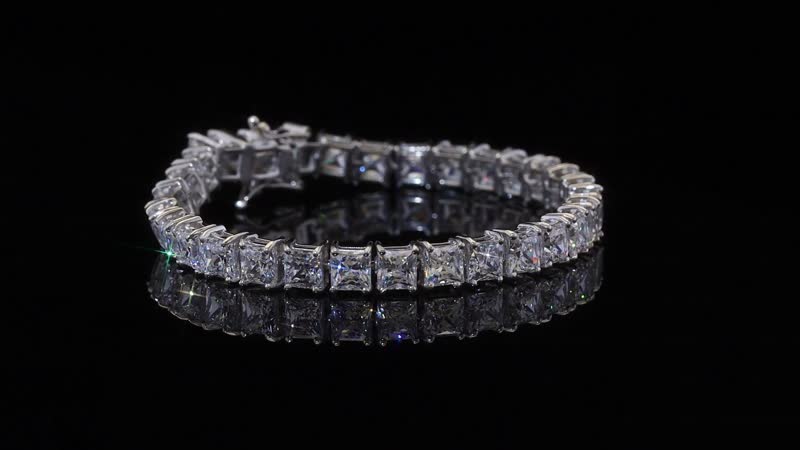 J Francis Embellished with Zirconia by Swarovski Bracelet in Rhodium Over Sterling Silver (6.50 In) 39.50 ctw