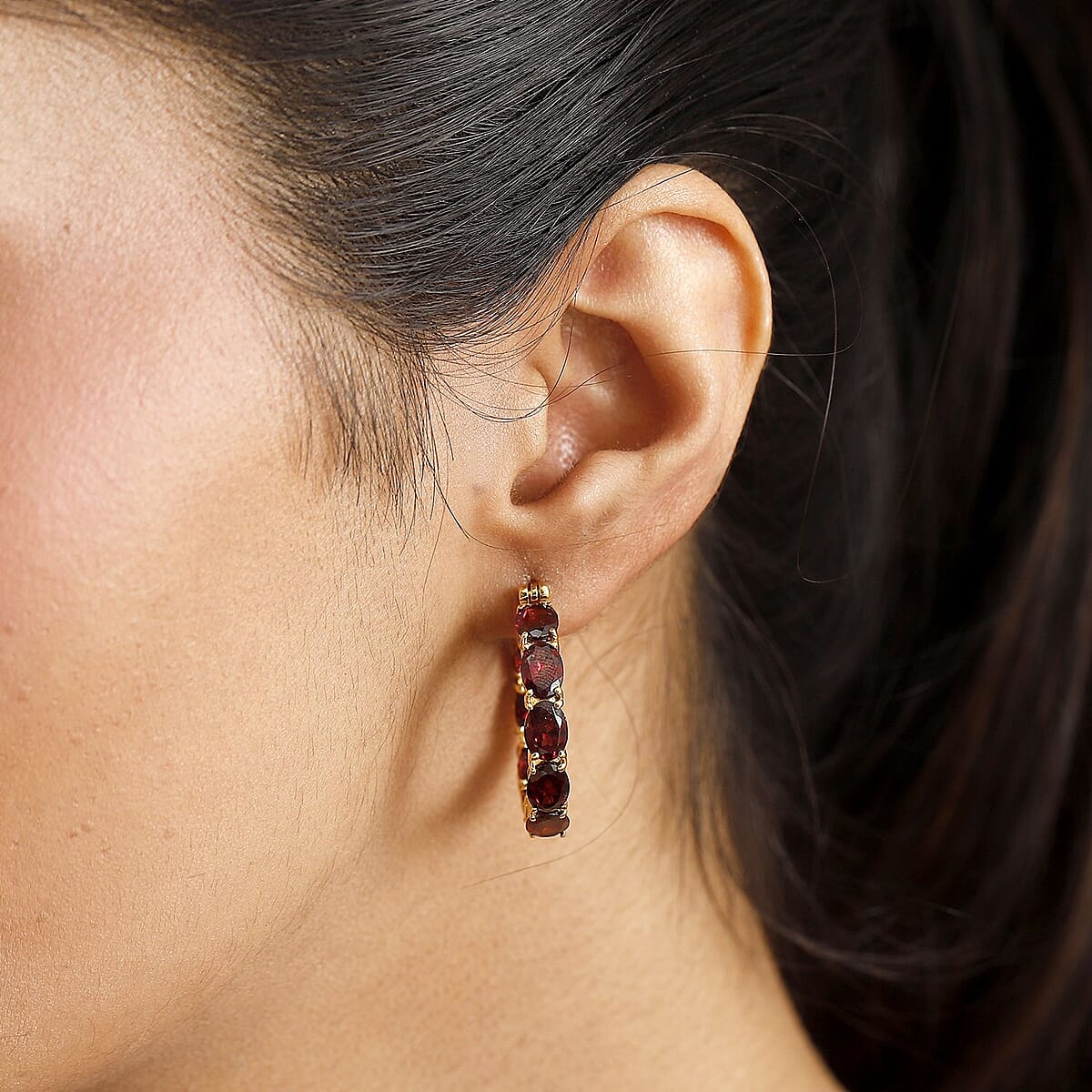 Raspberry Rhodolite Garnet 17.10 ctw Hoop Earrings in 18K Vermeil Yellow Gold Over Sterling Silver image number 2