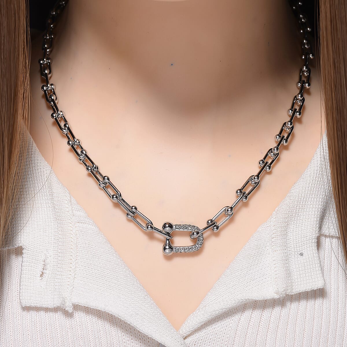 White Austrian Crystal U Link Horseshoe Necklace 18-20 Inches in Stainless Steel image number 1