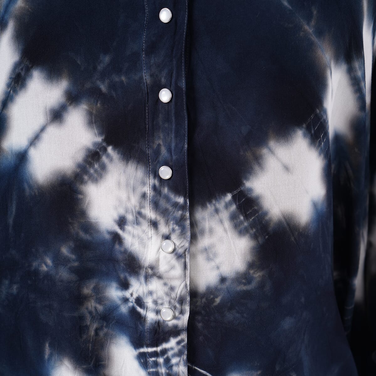 Tamsy Navy Tie Dye Kaftan with Collar and Front Buttons - One Size Fits Most image number 7