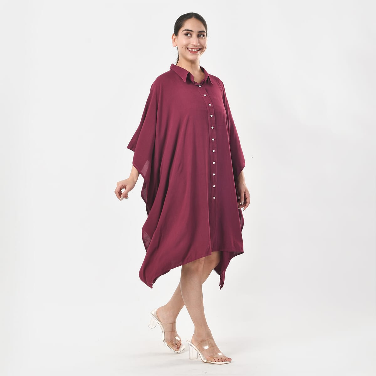 Tamsy Magenta Kaftan with Collar and Front Buttons - One Size Fits Most image number 3