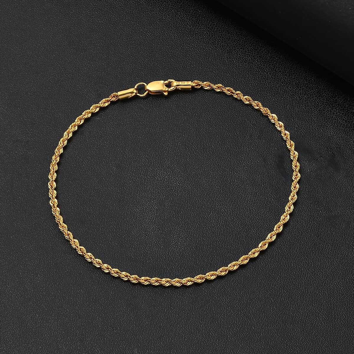 Doorbuster Rope Chain Bracelet in 20K Yellow Gold (7.25 In) 1.40 Grams image number 1